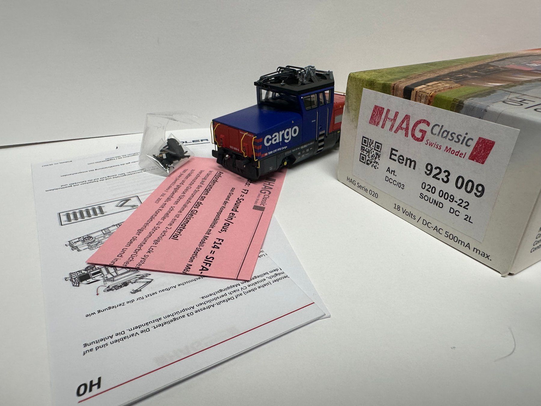 Hag Modellini di ferrovie: HAG Classic - SBB Cargo Eem 923 009 "Alvier" - DCC Sound – Nuovo (secondo la descrizione) da Domat/Ems venduto da mmx4001 6