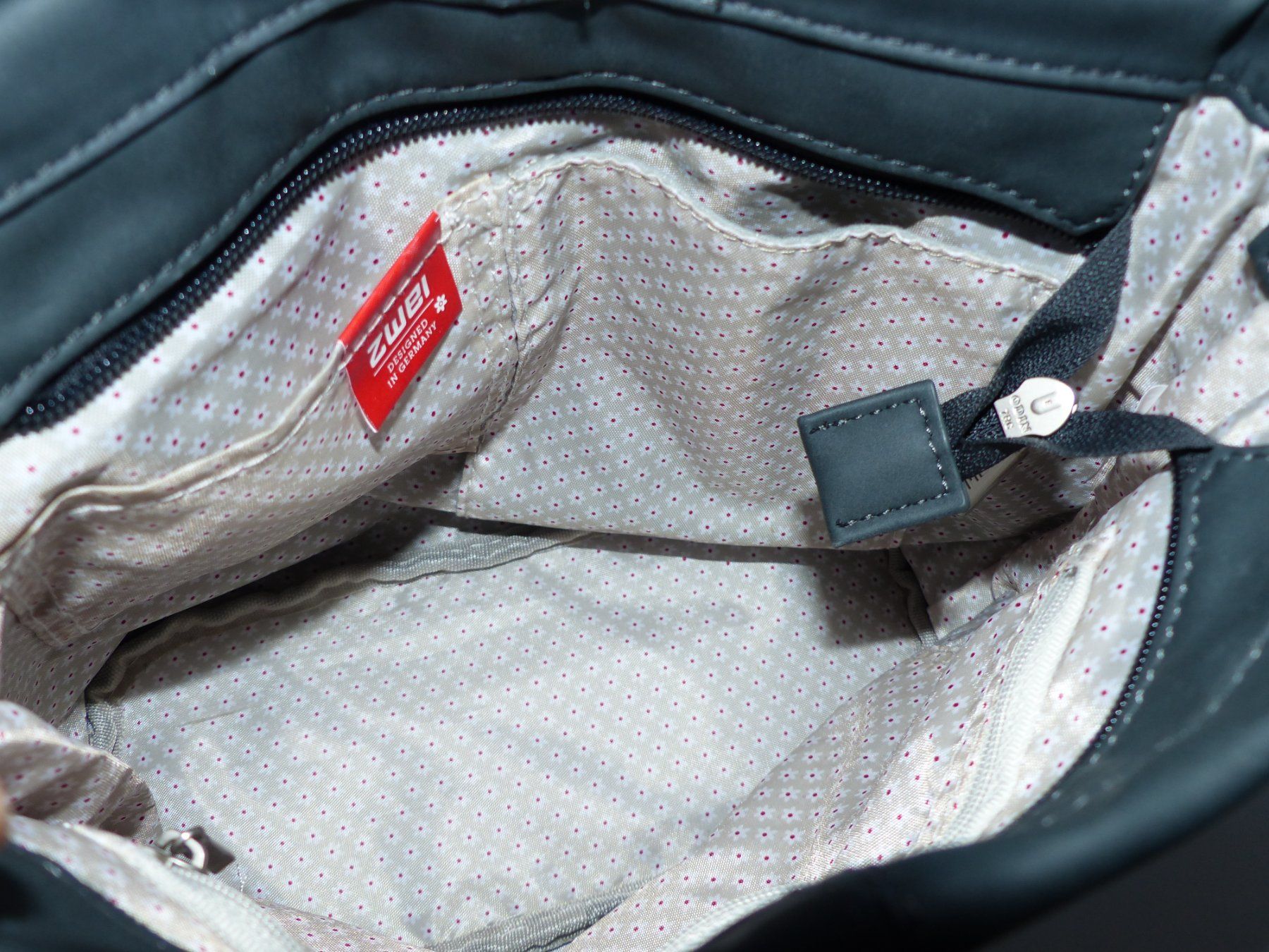 Zwei Borse da donna: Umhängetasche "ZWEI" - praktisch und robust – Usato da Feldis/Veulden venduto da vademecum 2