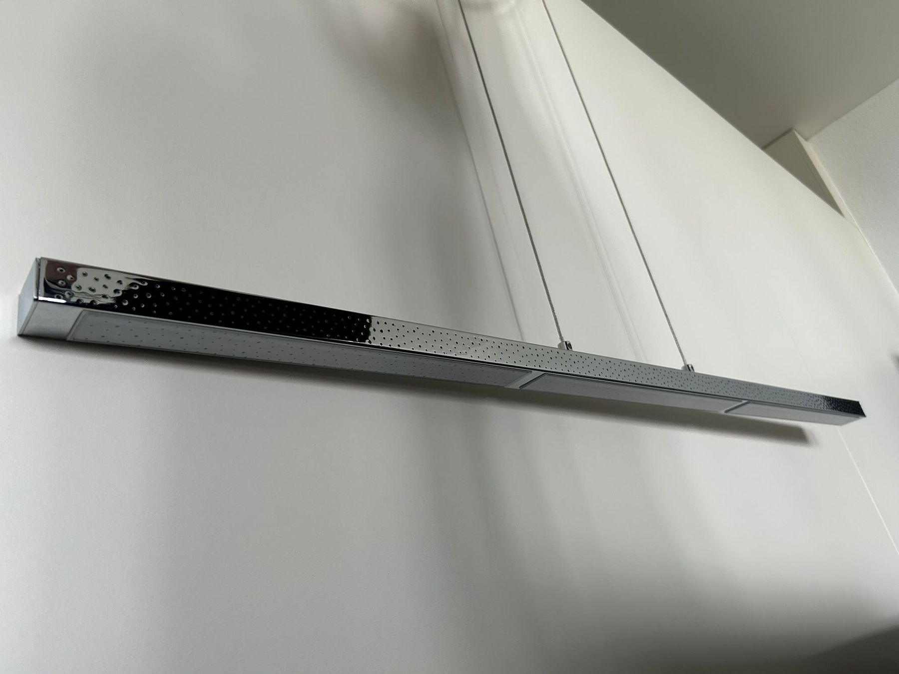 Lampadari & plafoniere: Pendelleuchte Chrom, Länge ca. 1.05 m – Usato da Heerbrugg venduto da JBt_br5g 1