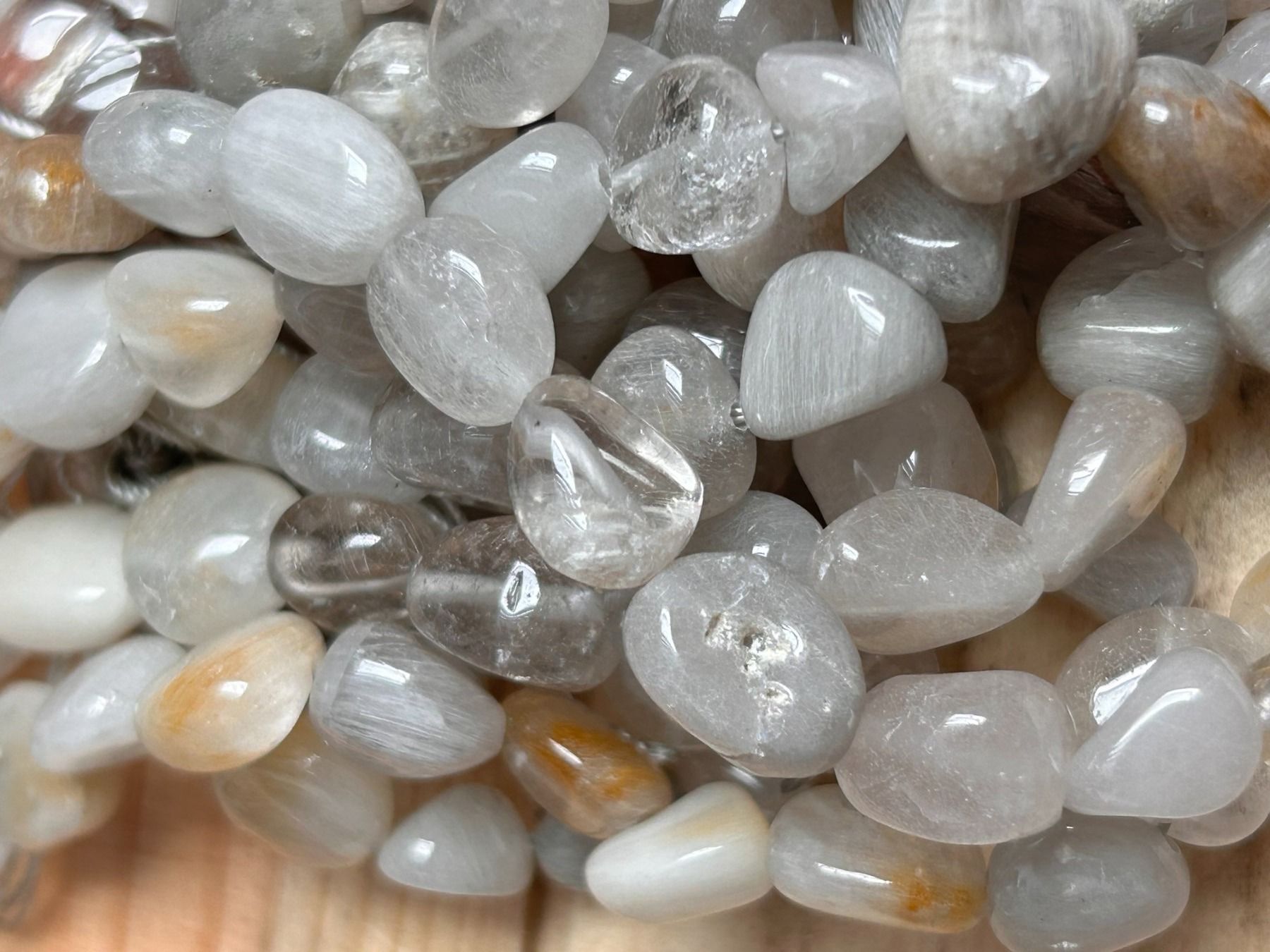 Pietre preziose: Strang echte grey rutilated Nuggets / stone 8-10 mm – Nuovo e nell'imballaggio originale da Niederrohrdorf venduto da Ytobi 2