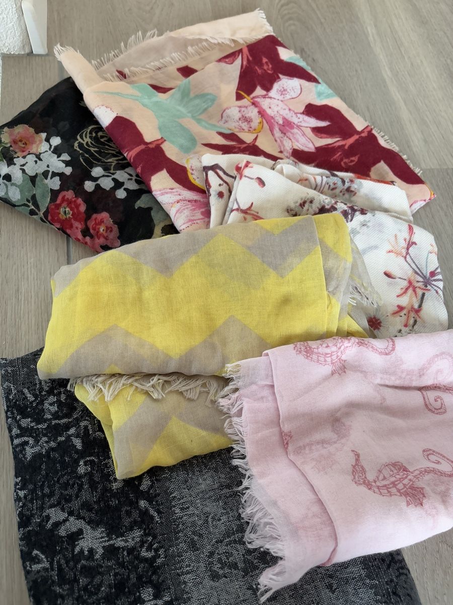 Foulard & Sciarpe: 6 schöne Tücher, Frühling/Sommer – Usato da Linden venduto da martina_iwana 1