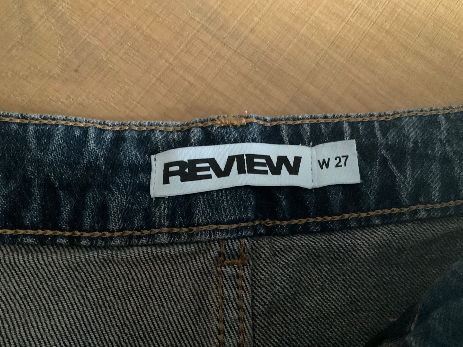 Jeans: REVIEW Jeans Gr. 27 – Usato da Winterthur venduto da aionila 1