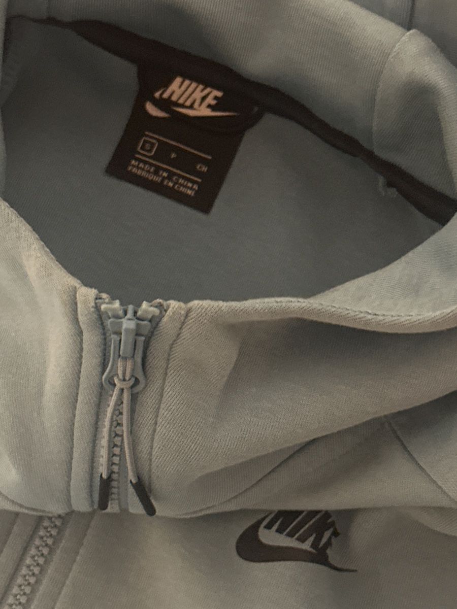 Nike Lotti di vestiti: Nike Traineranzug Herren – Usato da Zollikofen venduto da Marvin_Hal 3