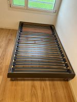 1200 x 2000 mm Bett mit Lattenrost