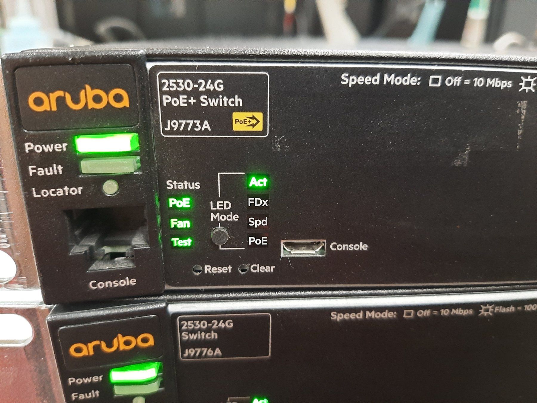 Hewlett Packard Hubs & Switches: switch Aruba 2530-24G POE J9773A – Gebraucht aus Attalens von Gmsa68 1