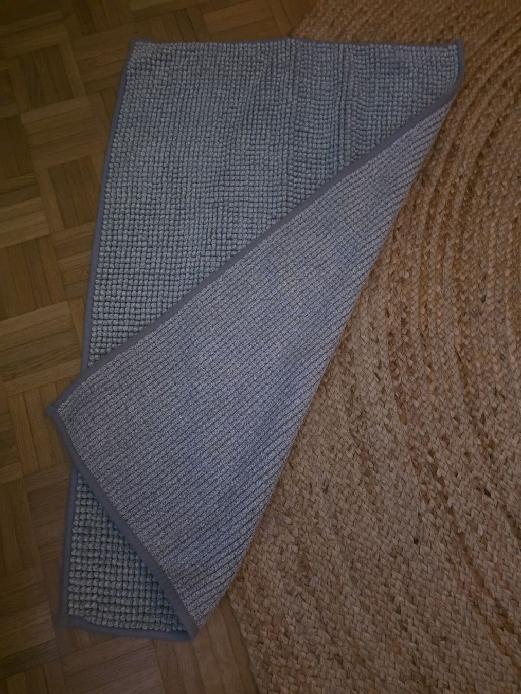Tappeti: Badematte Badteppich Badezimmer Teppich grau 95x60 – Usato da Pratteln venduto da madi1990 2