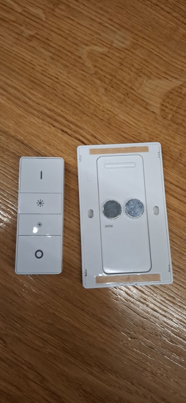 Philips Interruttori: Philips Hue Dimmschalter, Dimmerswitch – Usato da Guntershausen venduto da Jtattoo 2