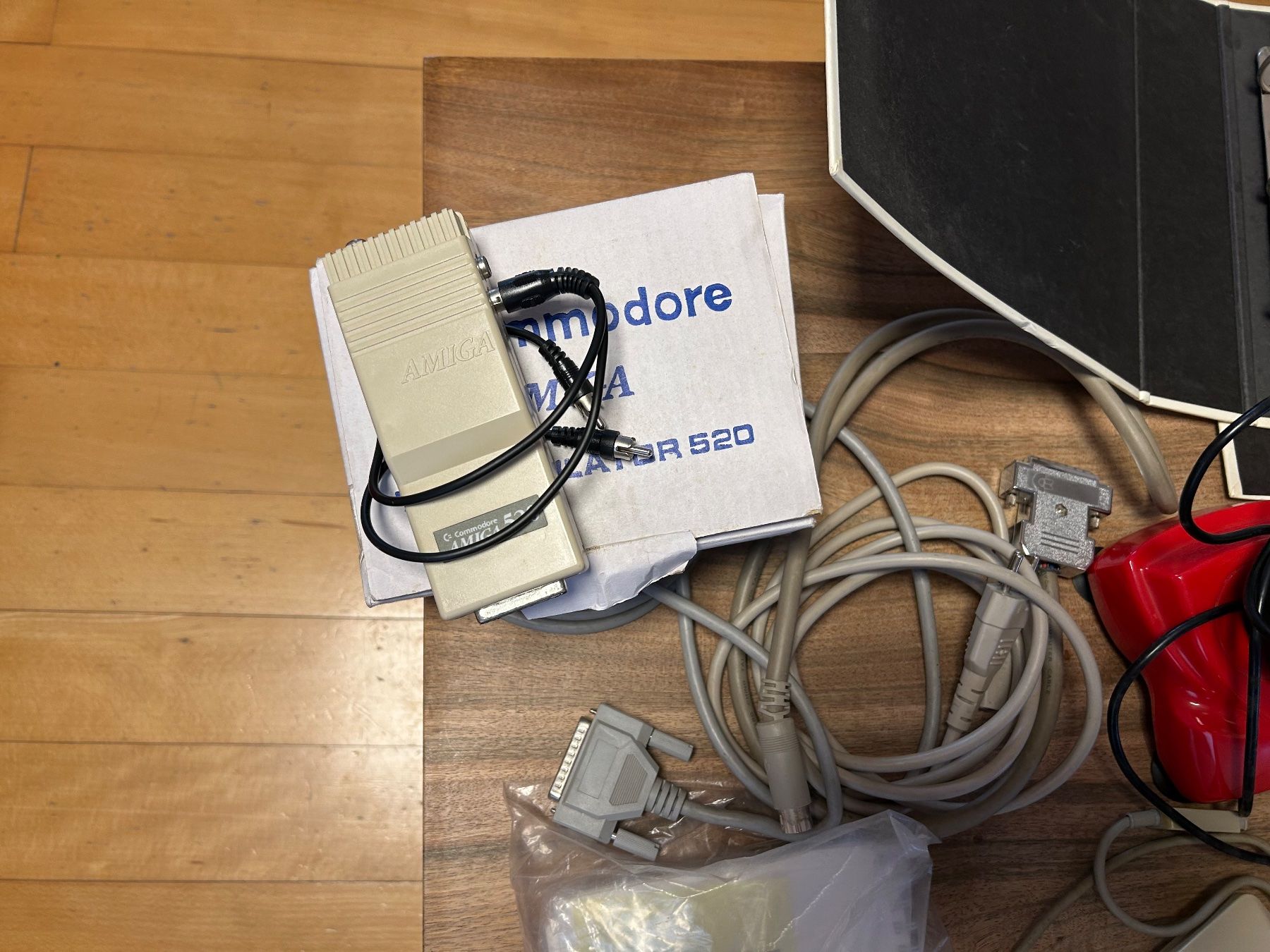 Commodore PCs: Amiga Commodore – D'occasion à Aarau par Tanichtis01 4