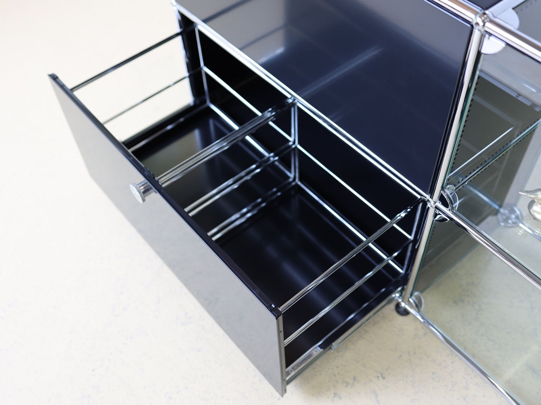 USM Scaffali: USM Haller Sideboard – Usato da Meinisberg venduto da atelier_TILIJA 8
