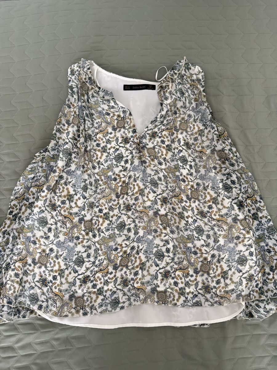 Zara Tops: Zara Top – Gebraucht aus Binningen von eli_9psr 2
