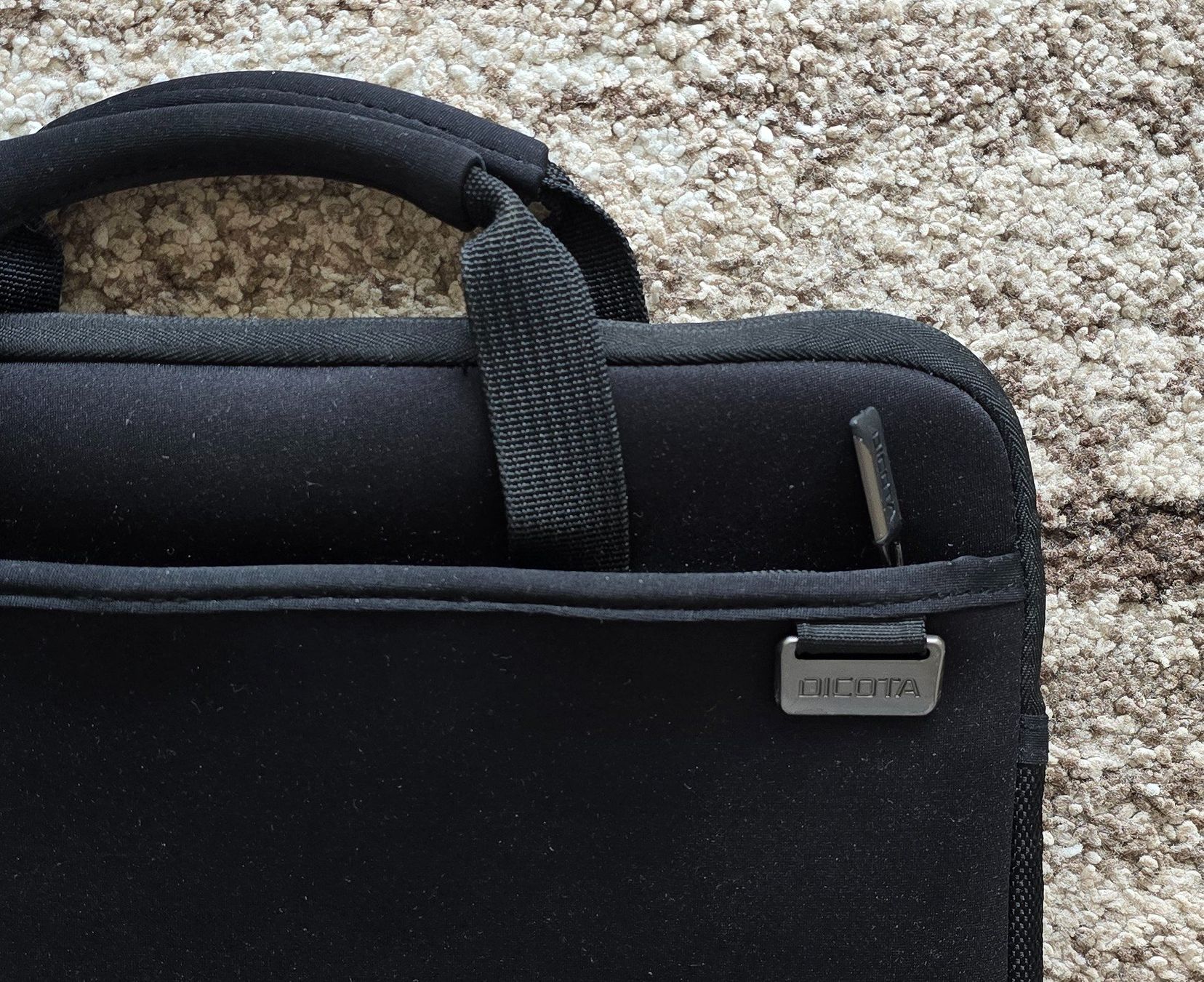 Borse: Notebook Tasche 11,6" Dicota – Nuovo (secondo la descrizione) da Wabern venduto da Irakene 3