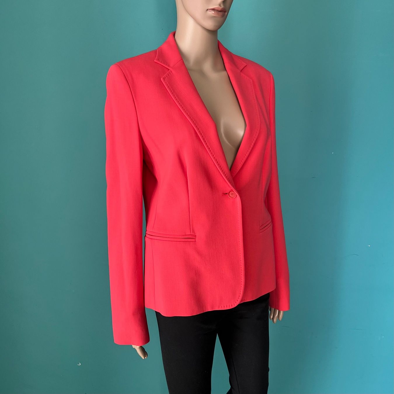 Max Mara Vestes: MAX MARA Blazer 🩷 – D'occasion à Zürich par ClosetQueen 1