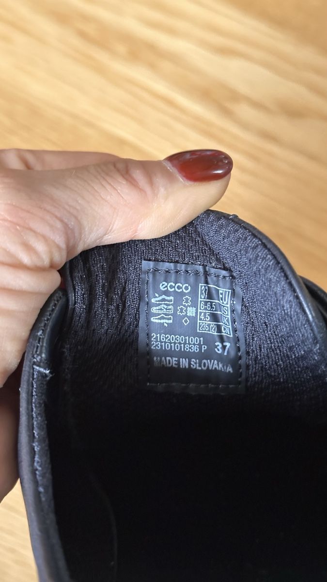 Ecco Scarpe da uomo: Sneaker Ecco Leder schwarz Grösse 37 – Nuovo (secondo la descrizione) da Bern venduto da WiederWert 3