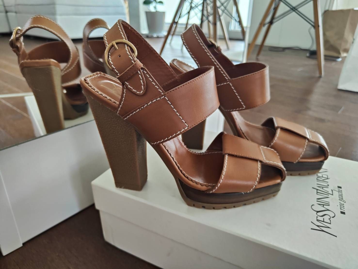 Saint Laurent Scarpe da donna: Scarpe YVES SAINT LAURENT – Nuovo e nell'imballaggio originale da Lugano venduto da claudio.luga