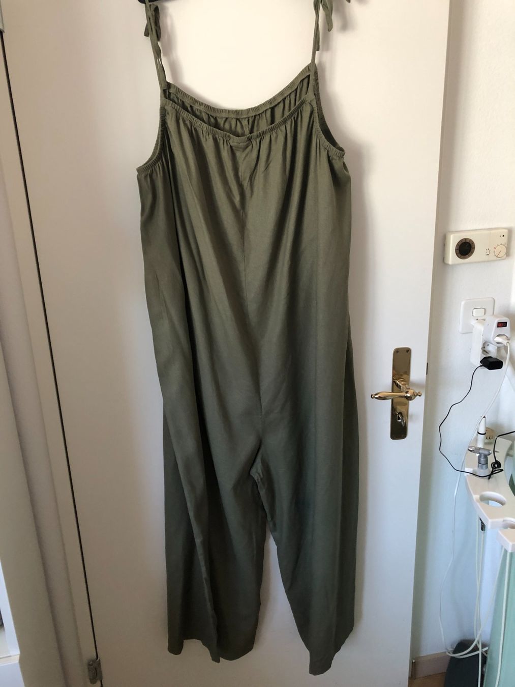 Tute: Jumpsuit, Khaki, Gr. 46 – Nuovo (secondo la descrizione) da Arlesheim venduto da OmnIa55