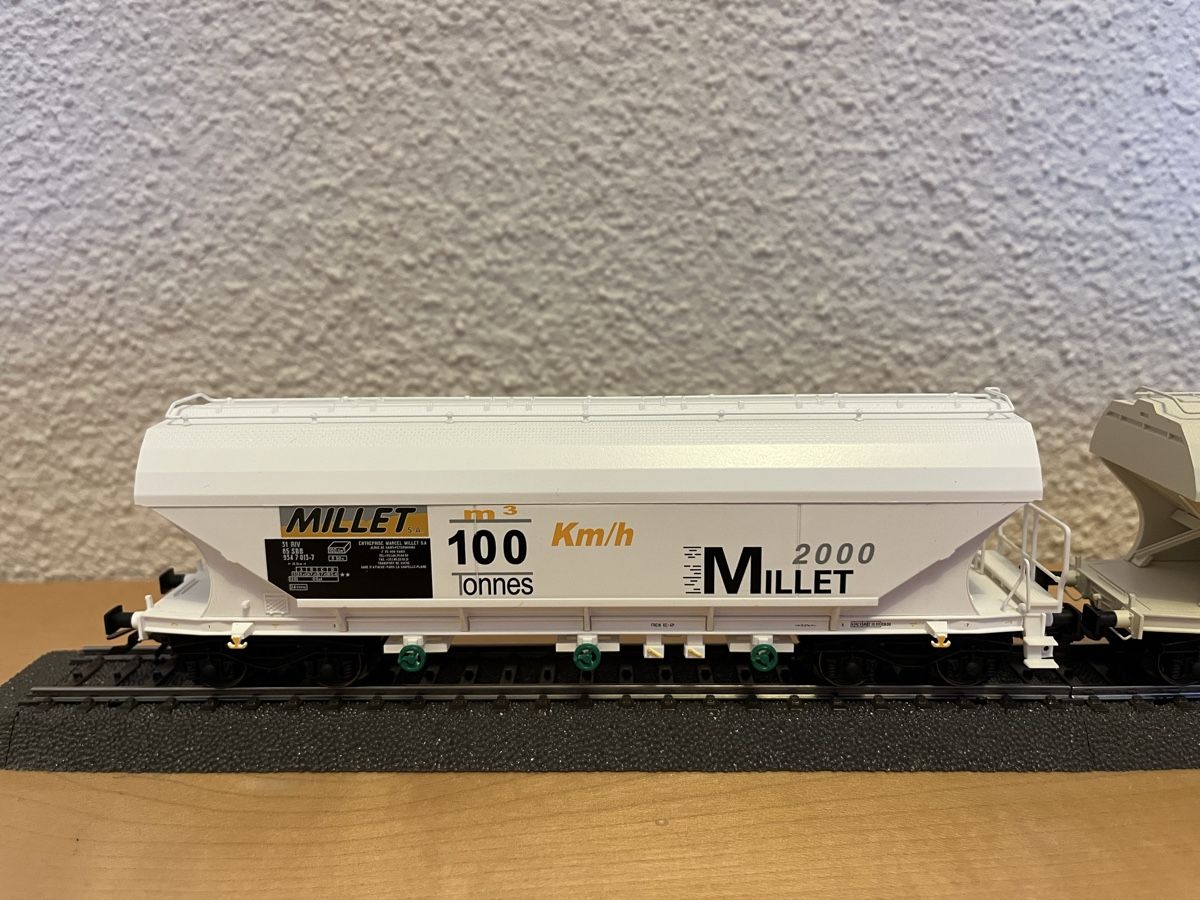 Märklin Modellini di ferrovie: Märklin 46323 - Millet Silowagen-Set – Usato da Rümlang venduto da Snejser 8