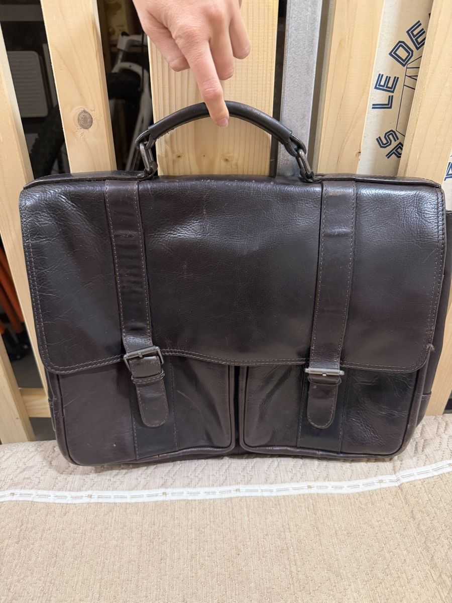 Maddison Borse: Cartable Maddison cuir brun ordinateur / business – Usato da Porrentruy venduto da Aussie25