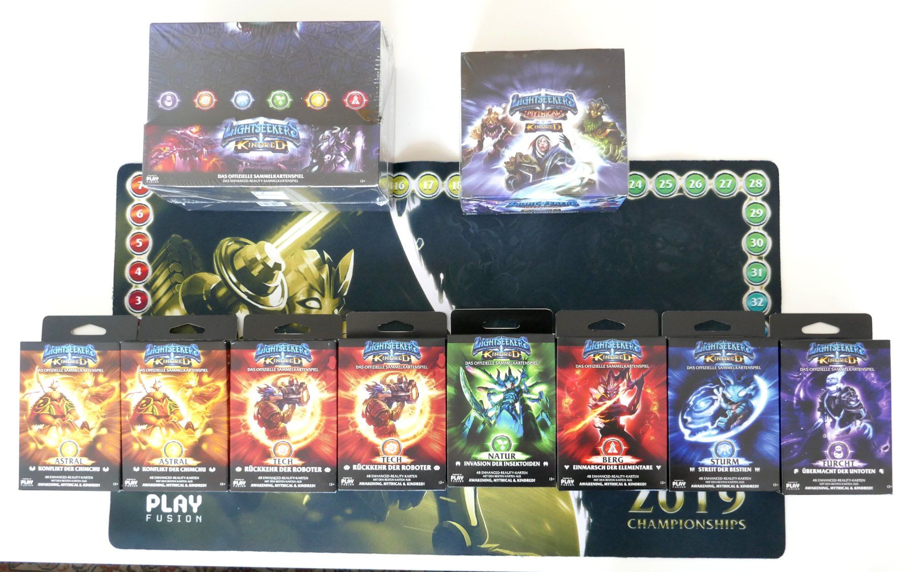 Carte collezionabili: TCG Lightseekers Kindred Sealed Collection DE – Nuovo e nell'imballaggio originale da Biel/Bienne venduto da DigiPok
