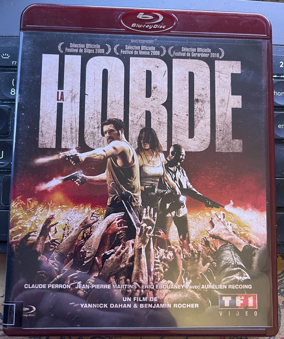 Tutti i DVDs: La Horde (2009) - Blu-ray – Usato da Semsales venduto da __Florian__ 1