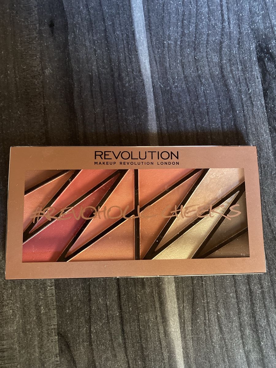 Make-up: Revolution palette blush – Nuovo e nell'imballaggio originale da Chamoson venduto da Pince26