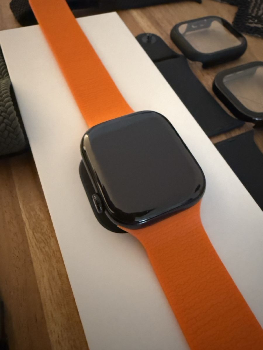Apple Smartwatch: Apple watch 11 46mm gps  – Nuovo (secondo la descrizione) da Langenthal venduto da gfi_9dcz 1