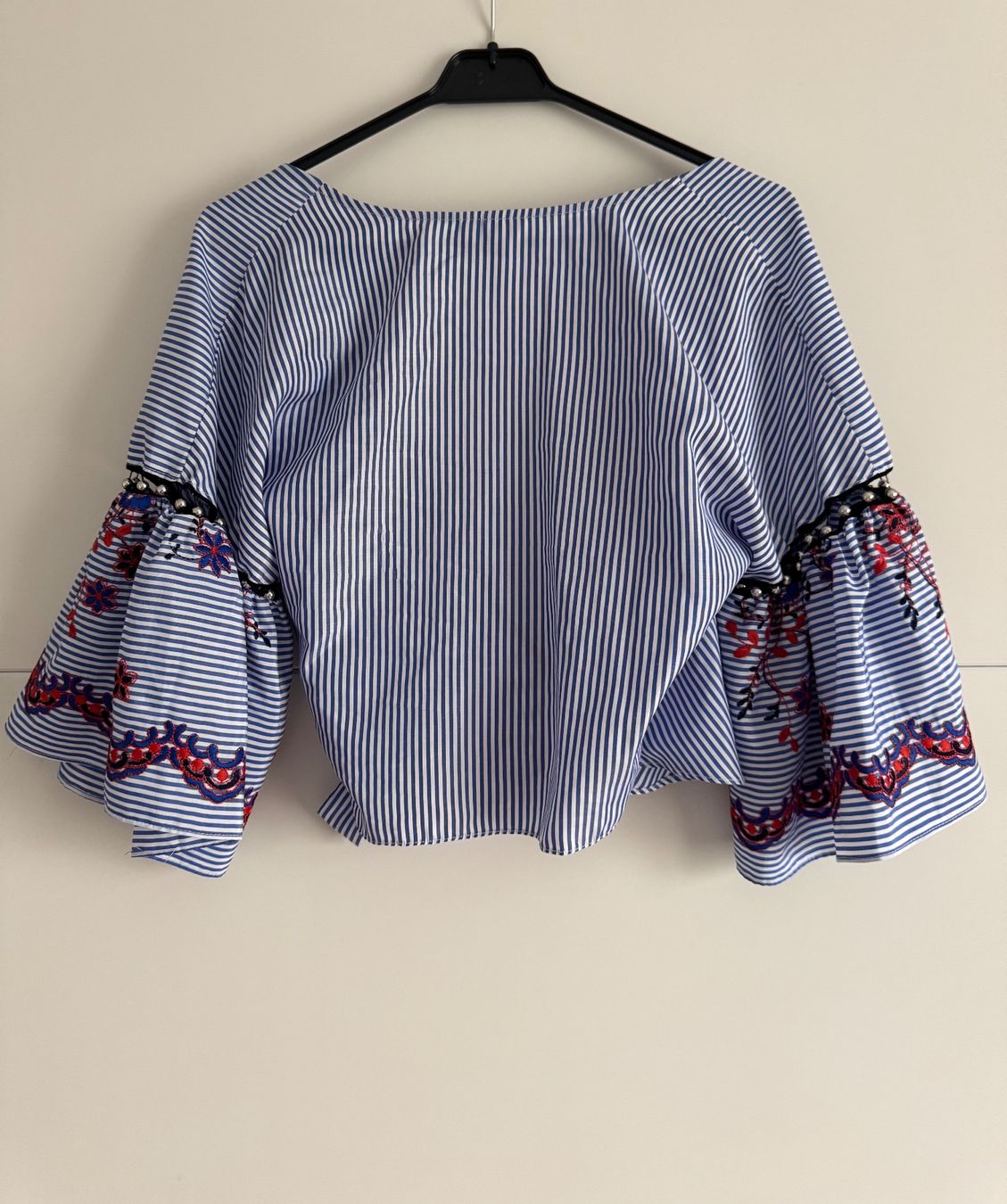 Topshop Top: Topshop Top – Usato da Winterthur venduto da oElao 1