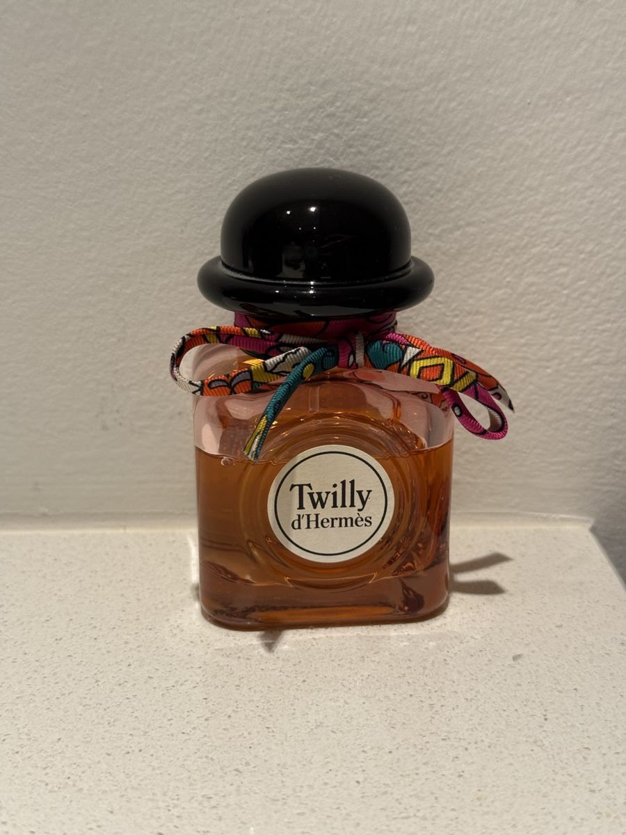 Hermès Parfum & Eau de Toilette: Original Twilly d’Hermès Eau de Parfum, 85 ml bottle – Gebraucht aus Meggen von nik_5g2v