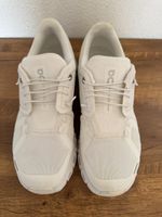 Chaussures On Running Cloud blanc taille 40 bon état