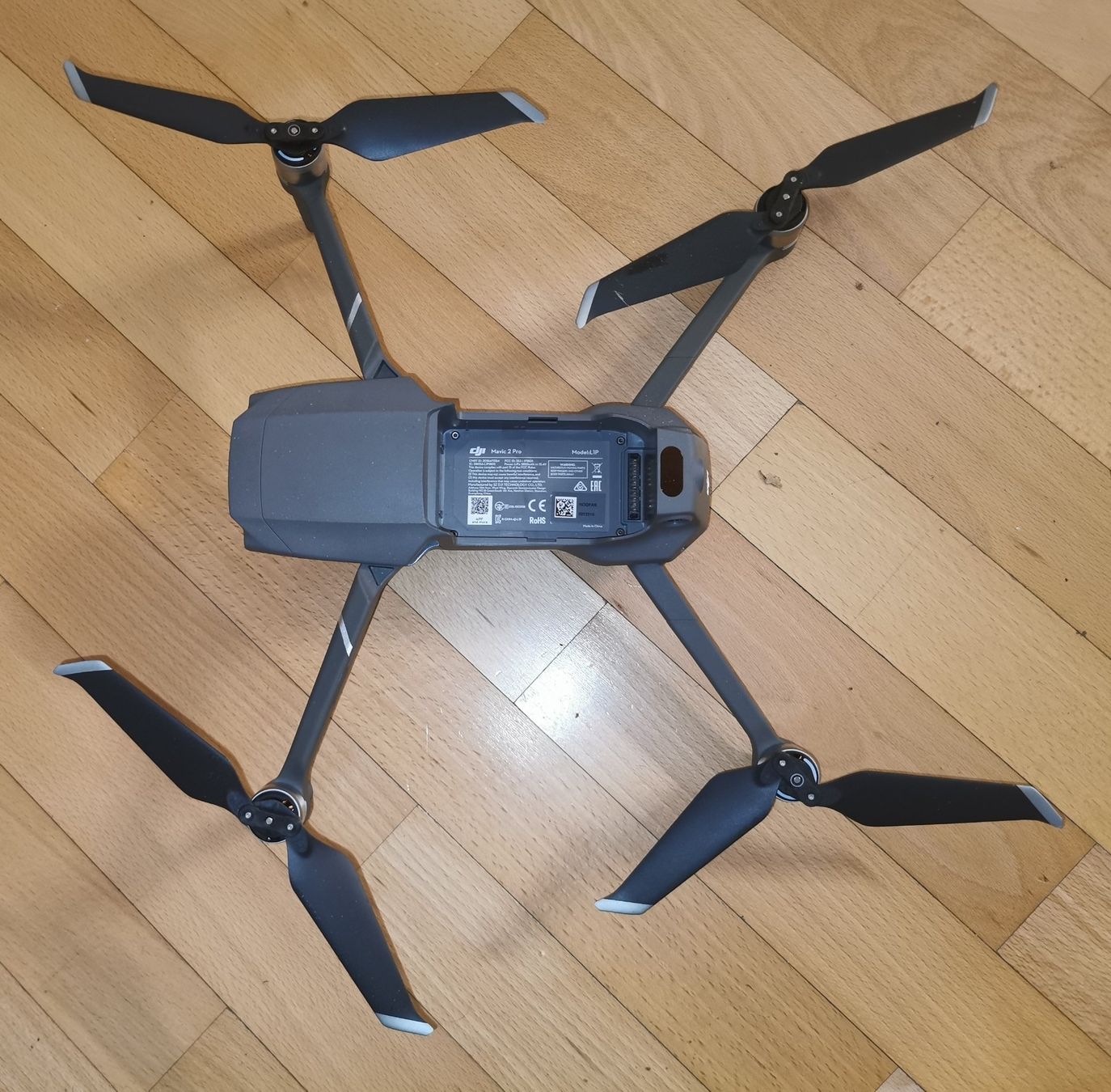 DJI Modellismo RC: DJI Mavic 2 Pro Drohne mit Smart Controller – Usato da Pfäffikon ZH venduto da Eichghost 1
