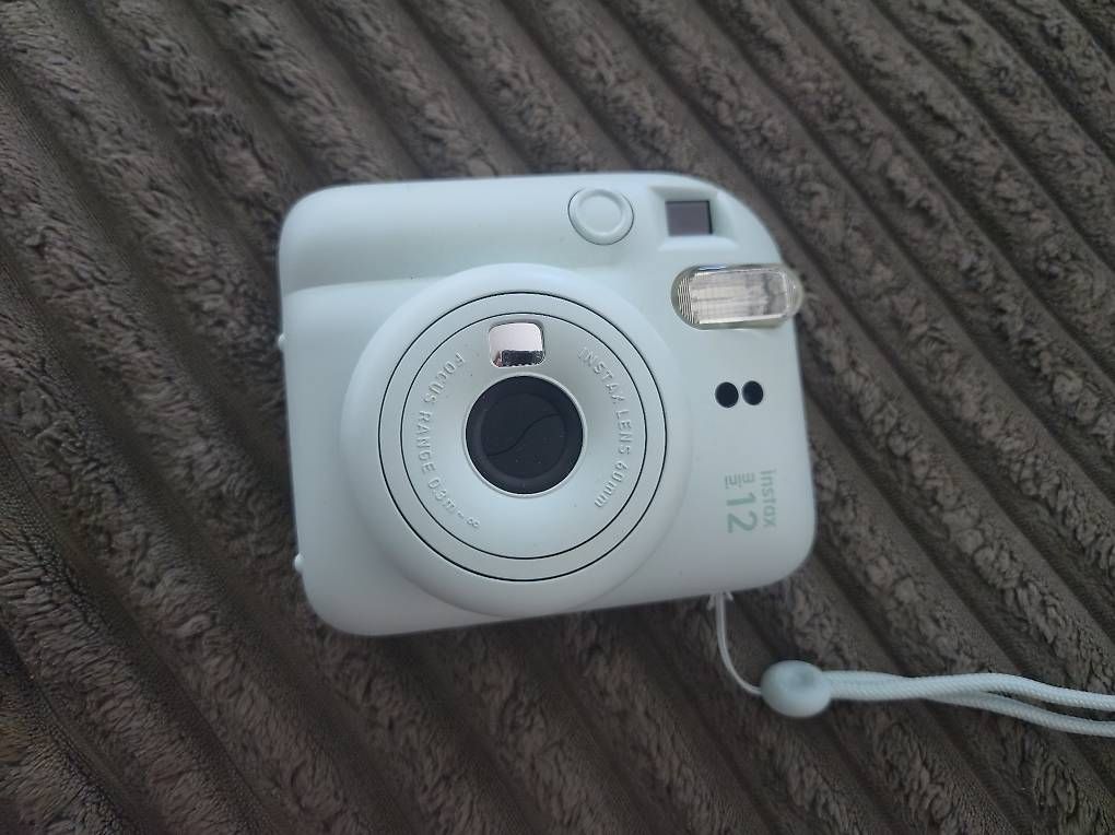 Appareil photo: Instax mini 12 Polaroid  – D'occasion à Birsfelden par Lu1802