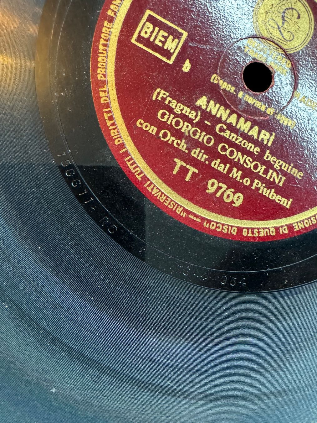 Dischi in vinile: Disque Shellac 78 tr Parlophon Annamari - Giorgio Consolini – Usato da la Chaux-de-Fonds venduto da Lampe 2