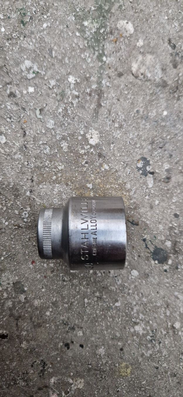 Stahlwille Tutti gli attrezzi: STAHLWILLE Profi Ratschennuss Gr.30 – Usato da Romanshorn venduto da fag_gnd6 3