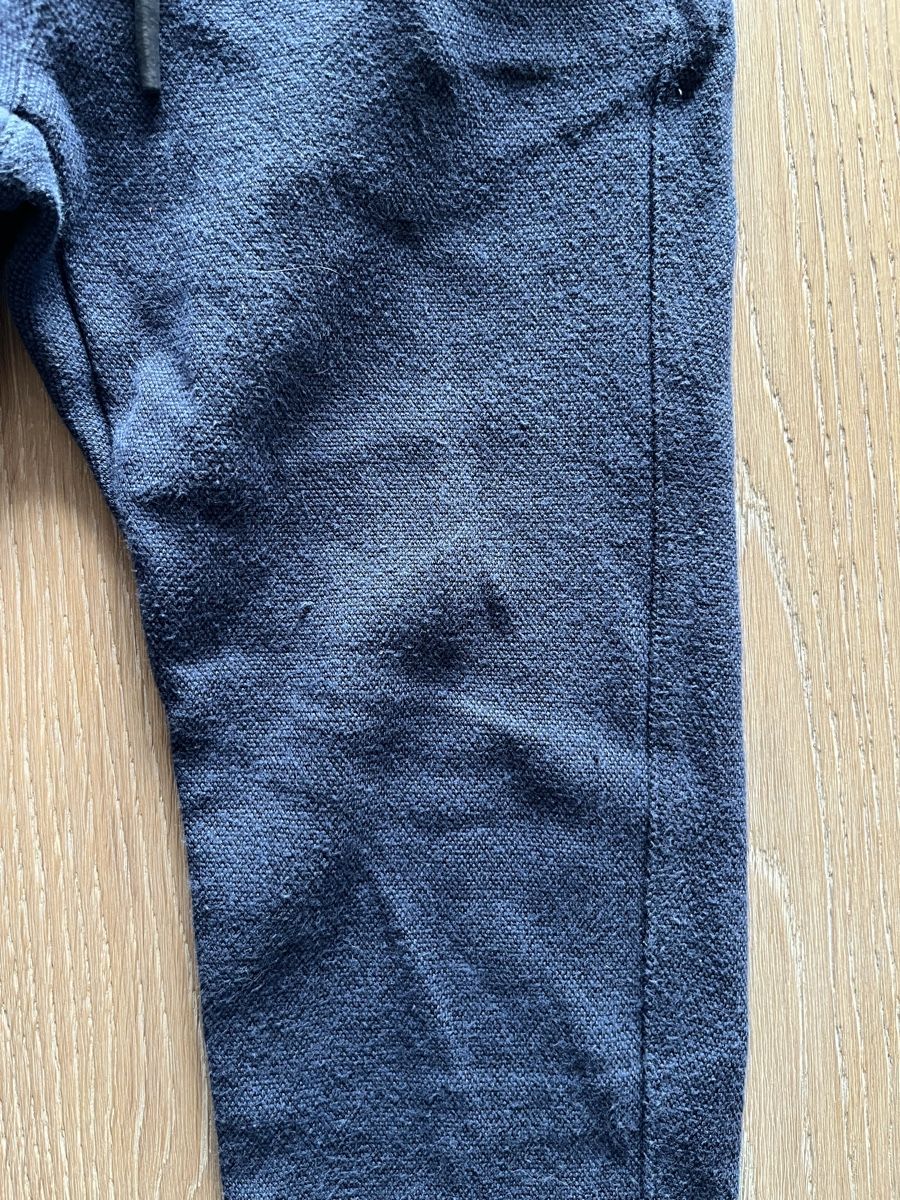Zara Hosen: Schöner Jogger Zara 122 – Gebraucht aus Aarburg von cha_6t8j 2