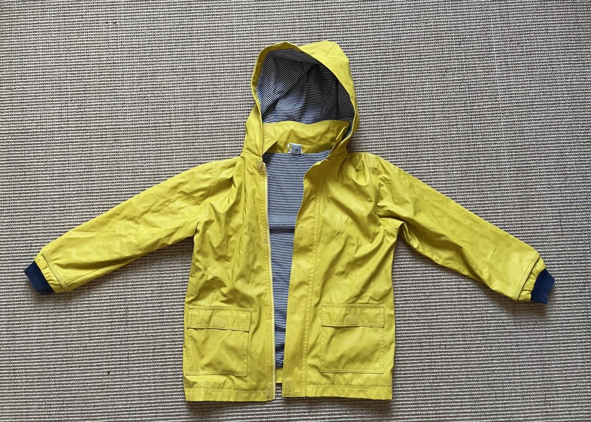 Petit Bateau Giacche & Cappotti: Petit Bateau Regenjacke 128 – Usato da Zürich venduto da EliseSchmitz