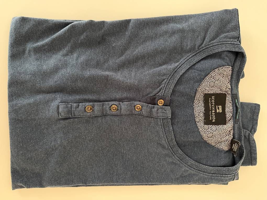 Scotch Soda Lotti di vestiti: Scotch & Soda Kleider – Usato da Safnern venduto da OrtK3hu6 1