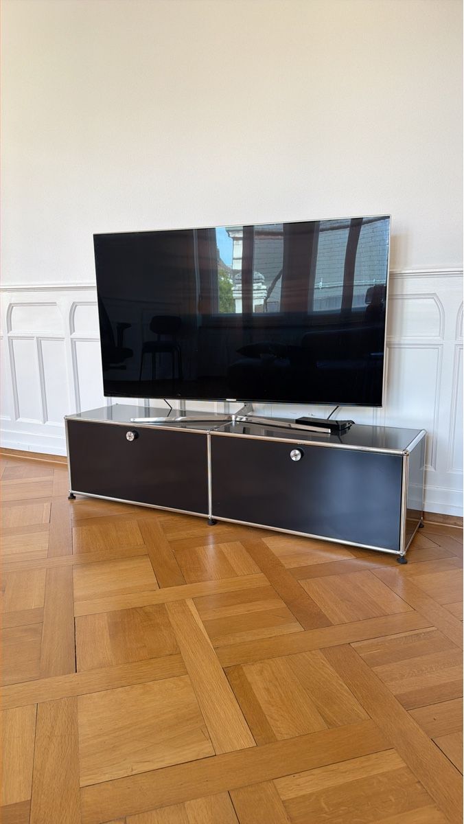 USM Meubles TV: USM Haller Lowboard #M33 – D'occasion à Zürich par fabian621