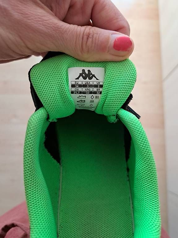 Scarpe per ragazzi: Hallenturnschuhe Grösse 34 – Usato da Winterthur venduto da feehee 1