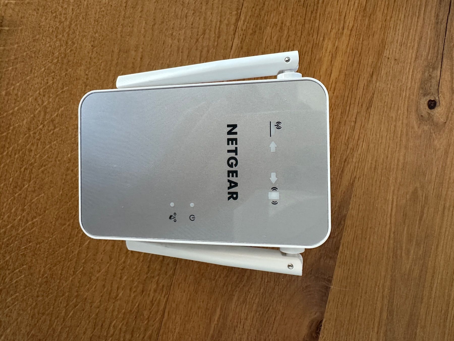 Netgear WiFi: NETGEAR AC1200 Wifi Range – D'occasion à Pfäffikon SZ par aloha91 1