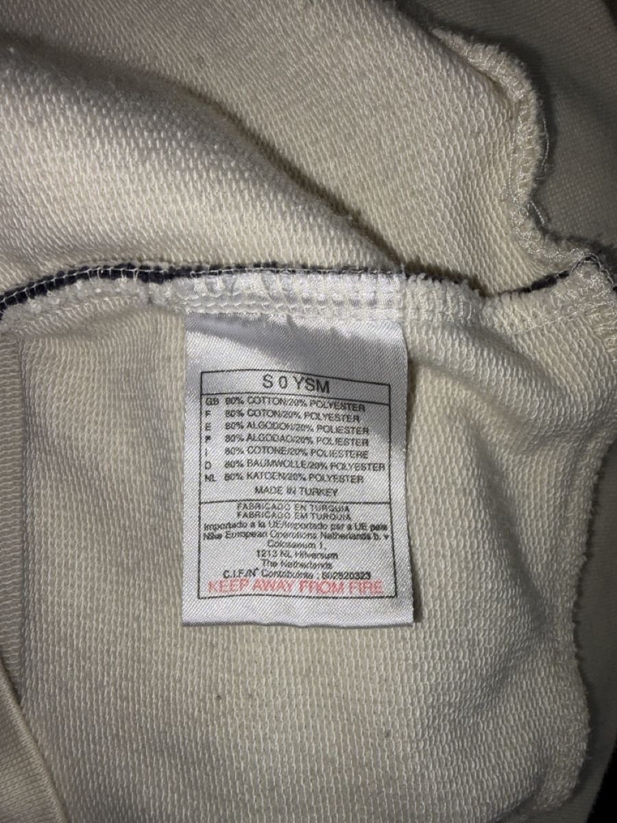 Nike Pulls & Sweat-shirts: Pull Nike XL col V couleur crème/marron – D'occasion à Genève par xamime 7