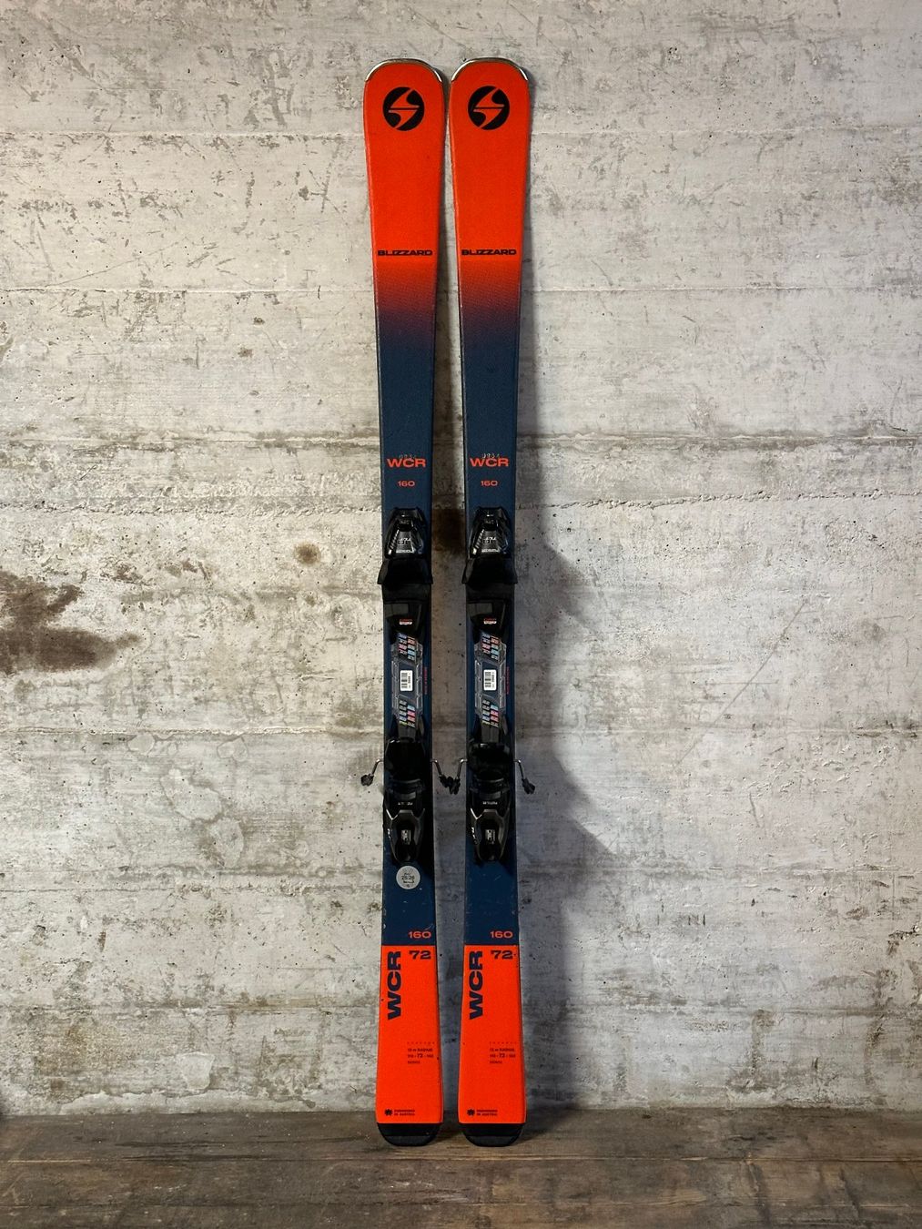 Blizzard Sci: Blizzard WCR Ski 160CM 2023 – Usato da Emmenbrücke venduto da karkarkar