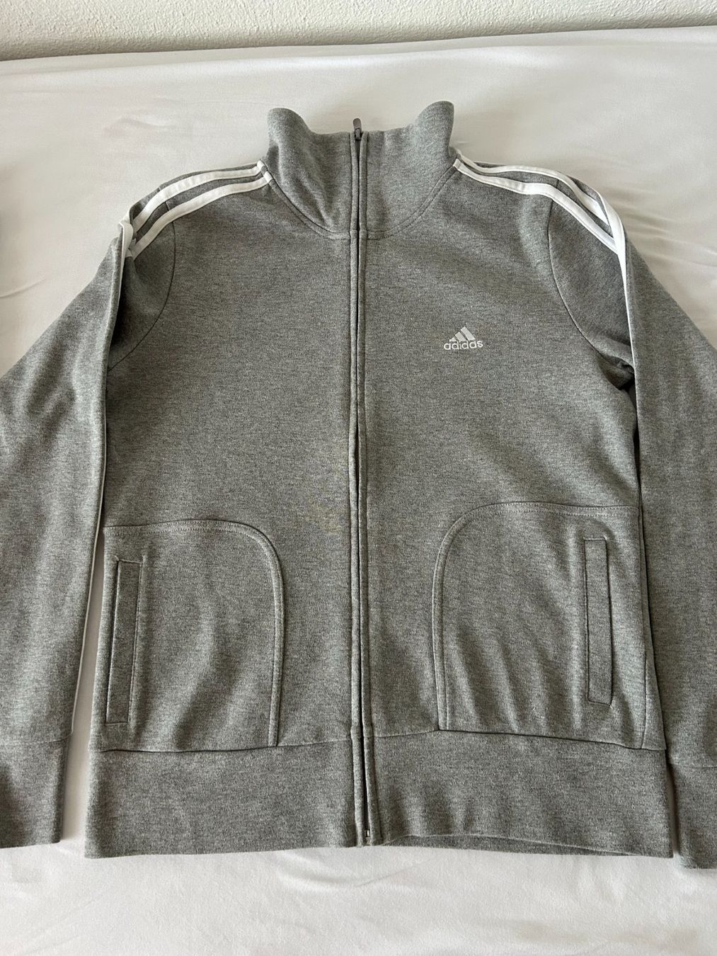 Adidas Completi & Tailleur: Training Damenanzug  Adidas – Usato da Zofingen venduto da Bolec 9