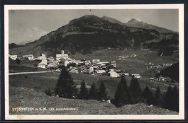 Stürvis /Graubünden, Ortsansicht mit B