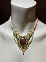 handgemachte Makramee Kette / Collier mit rotem Jaspis