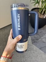 Stanley tumbler 887ml (NEW)
