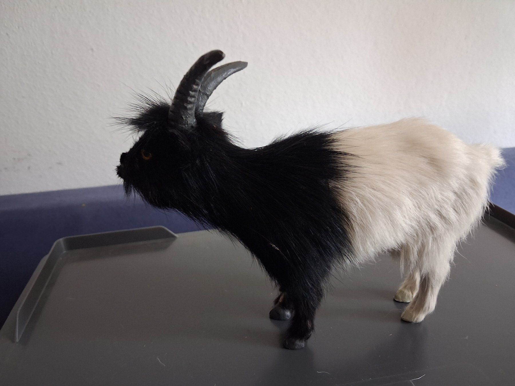 Statuette: Geissen Tierminiatur – Usato da Zürich venduto da rald 3
