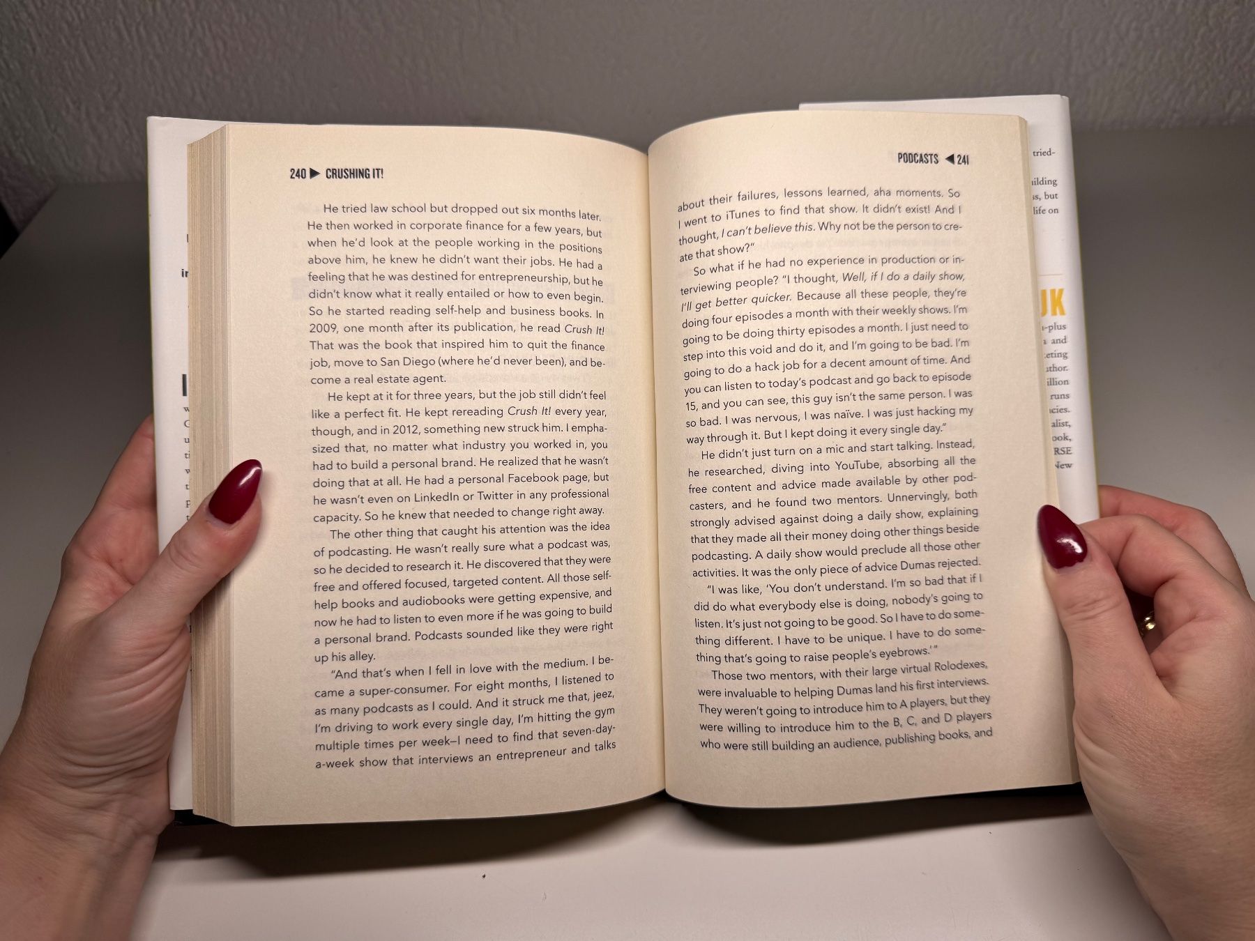 Libri: BOOK: Gary Vaynerchuk, Crushing it – Usato da Grosswangen venduto da English_books 8