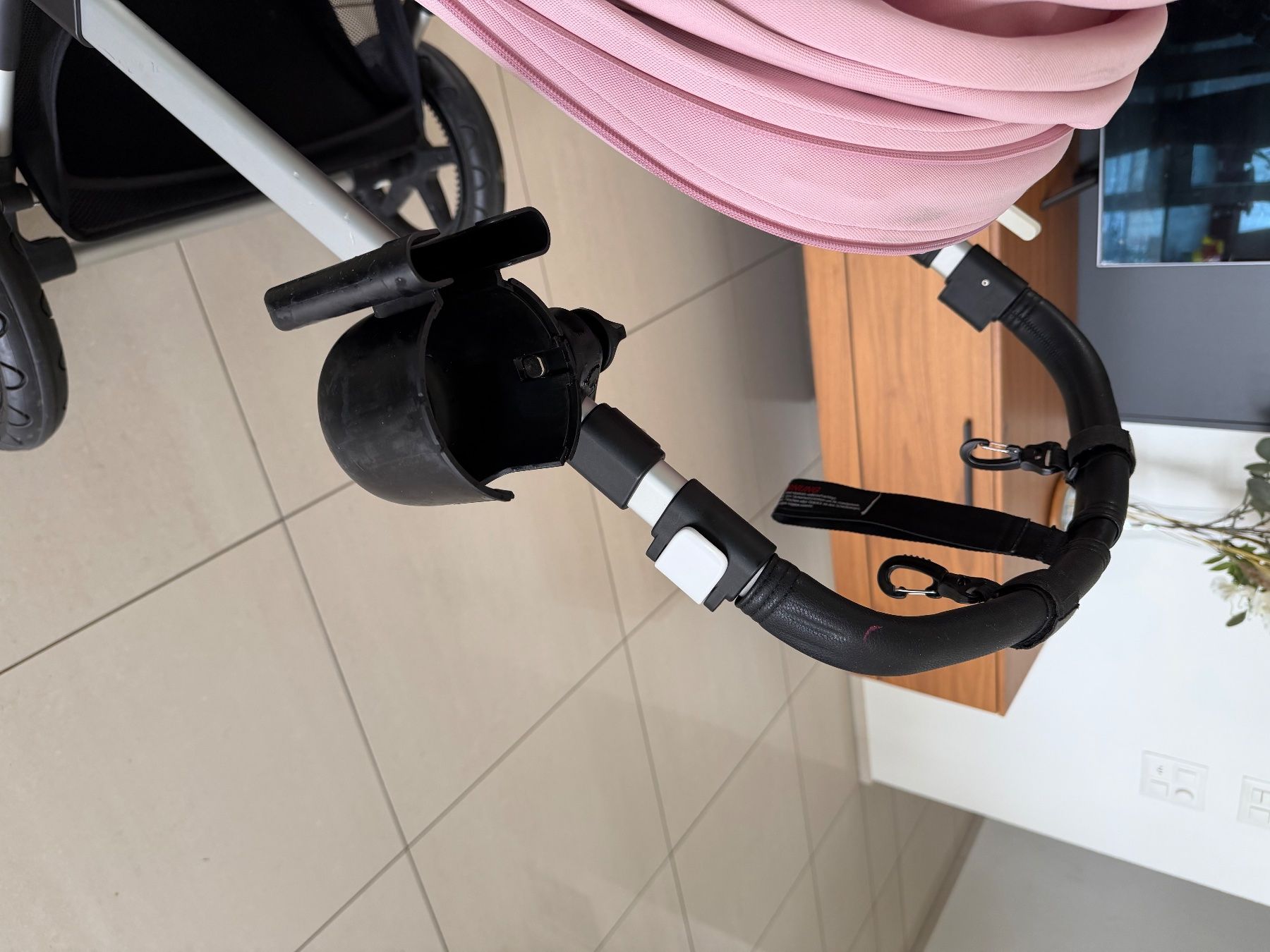 Bugaboo Kinderwagen: Bugaboo cameleon (Pink) Stroller with bassinet – Neu (gemäss Beschreibung) aus Zug von Shi_Upr 3