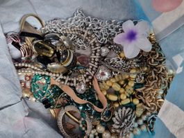 Gigantisches Schmuck Lot