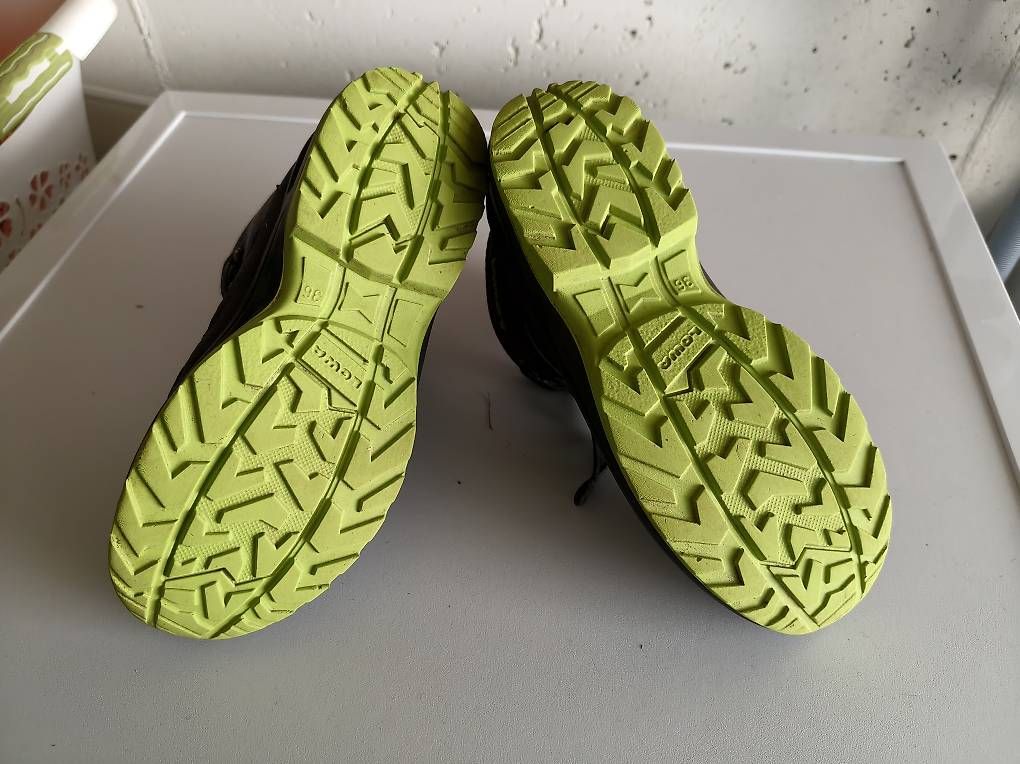 Lowa Schuhe für Jungen: Lowa Wanderschuhe Grösse 36 Goretex – Gebraucht aus Grossdietwil von wichtel28 2
