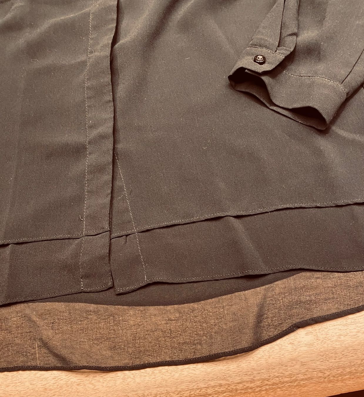 Mint & Berry Blusen: Bluse Mint&Berry 36 mit Stehkragen schwarz – Gebraucht aus Herrenschwanden von Cate67 1